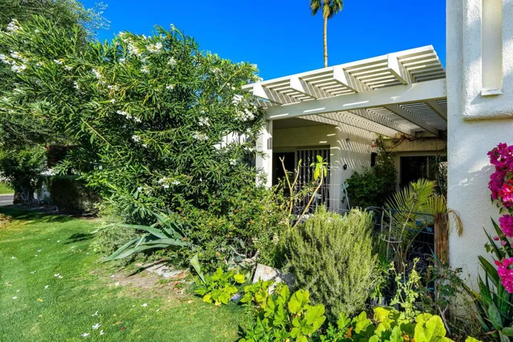 9-web-or-mls-KHTam_OPMG_0326_009