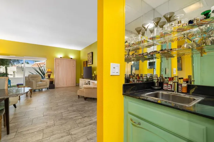 21-web-or-mls-KHTam_OPMG_0326_021