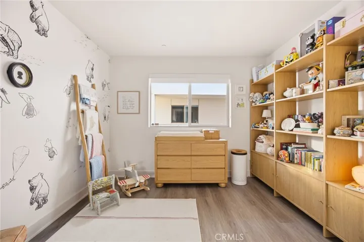 518 E Windsor 305, Glendale, California 91205