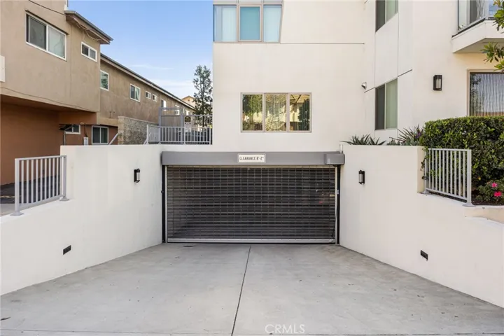518 E Windsor 305, Glendale, California 91205