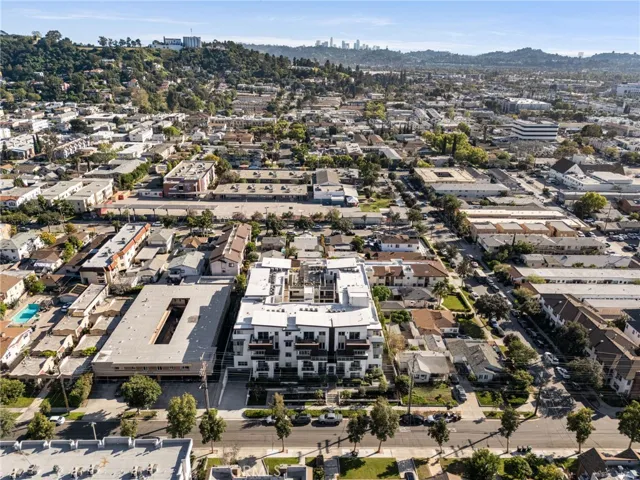 518 E Windsor 305, Glendale, California 91205