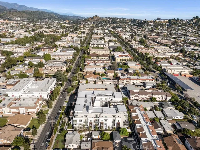 518 E Windsor 305, Glendale, California 91205