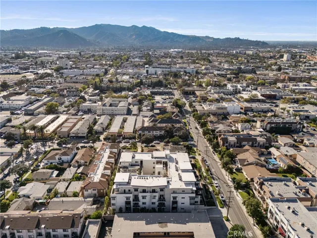 518 E Windsor 305, Glendale, California 91205