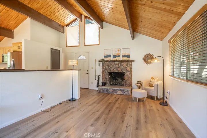 2395 Hunsaker, Running Springs, California 92382