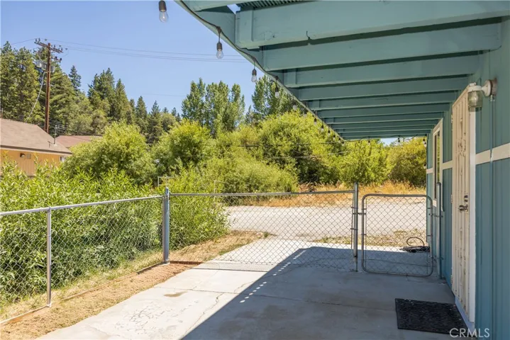 2395 Hunsaker, Running Springs, California 92382