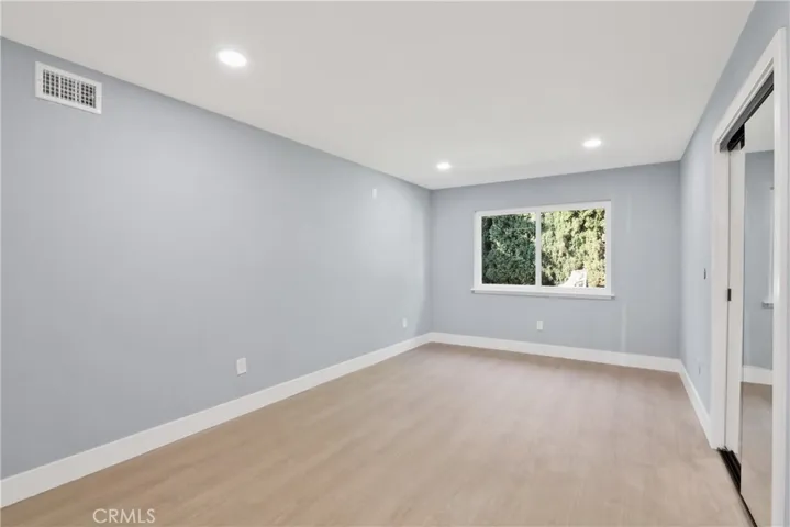 LARGE THIRD BEDROOM