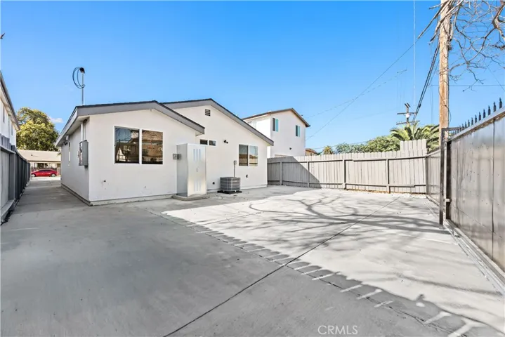 Rear Unit alley access private backyard