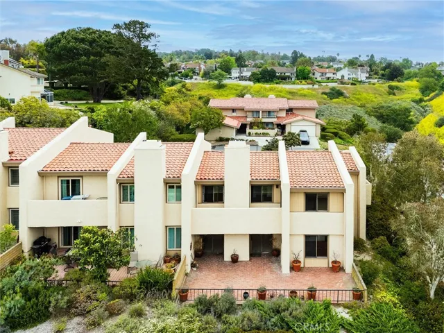 20 Peartree Ln 25, Rolling Hills Estates, California 90274