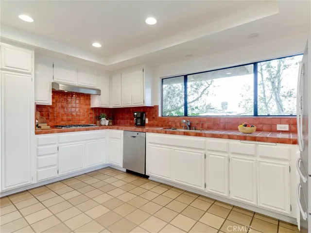20 Peartree Ln 25, Rolling Hills Estates, California 90274