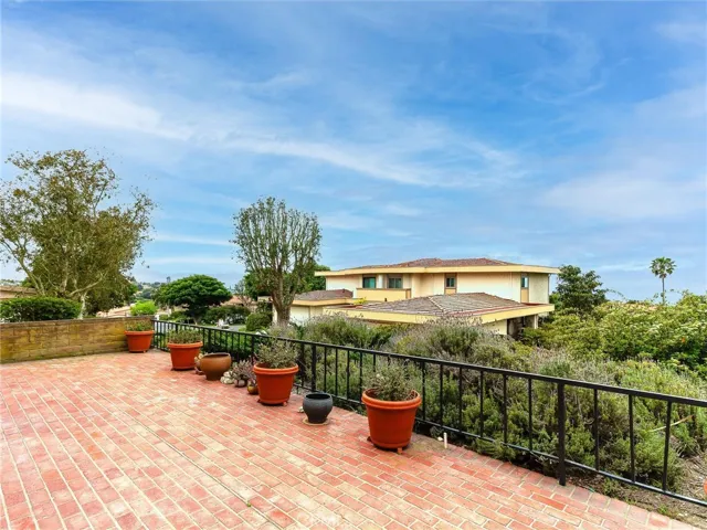 20 Peartree Ln 25, Rolling Hills Estates, California 90274