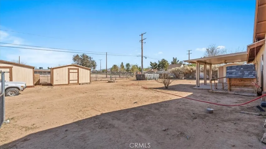 11545 Kiowa, Apple Valley, California 92308