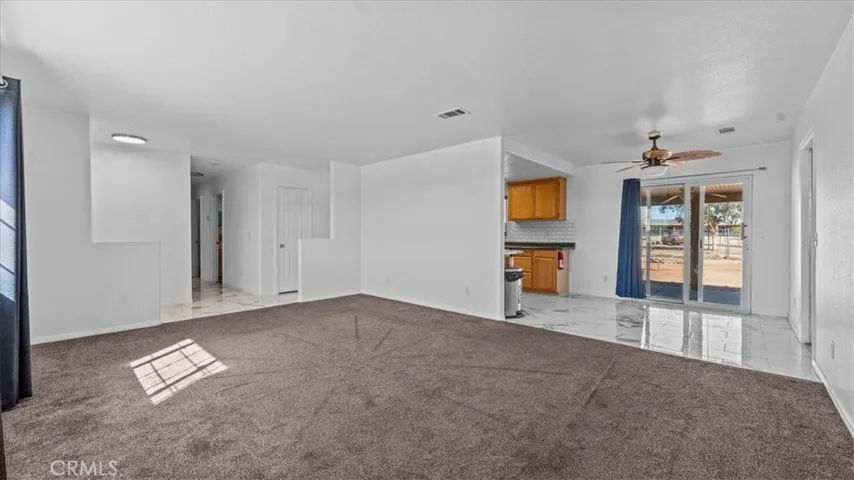 11545 Kiowa, Apple Valley, California 92308