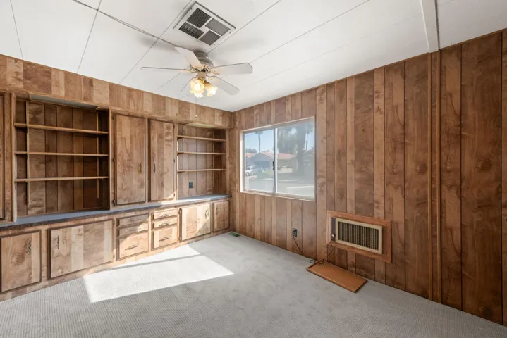 15_73966_Zircon_Cir_W15_mls