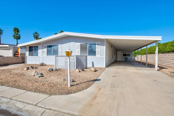 03_73966_Zircon_Cir_W3_mls