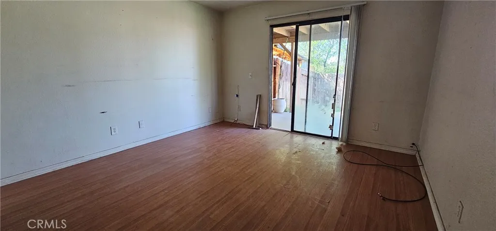 6095 BEDROOM 3