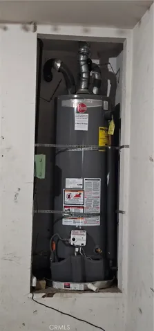 6095 NEW WATER HEATER