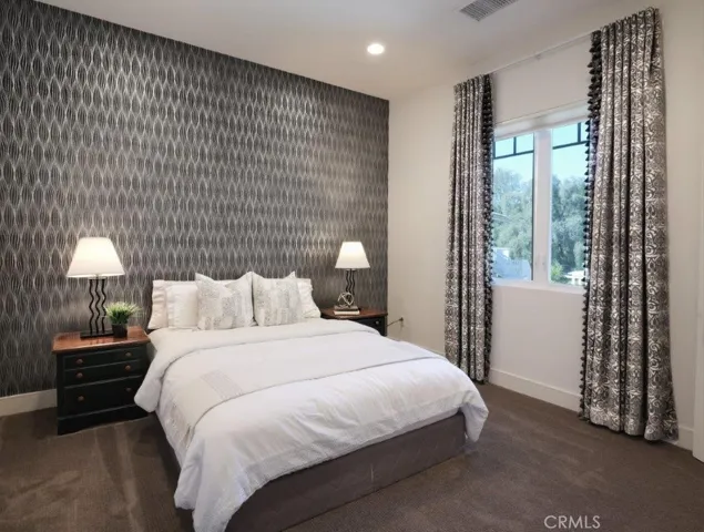 Bedroom #2 En Suite on Upper Level