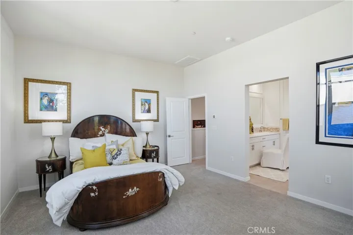 184 Alienta Lane, Rancho Mission Viejo, California 92694