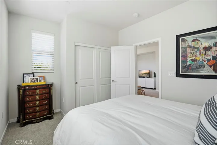 184 Alienta Lane, Rancho Mission Viejo, California 92694