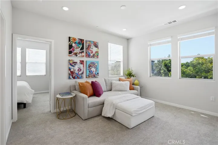 184 Alienta Lane, Rancho Mission Viejo, California 92694