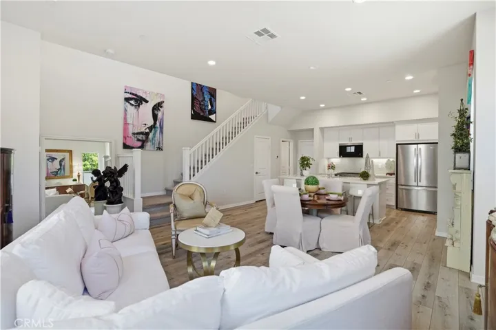 184 Alienta Lane, Rancho Mission Viejo, California 92694