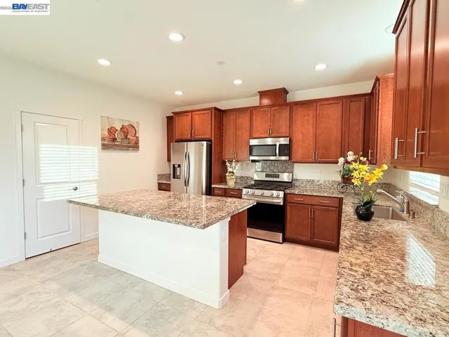 5350 Sotto Way, Antioch, California 94531