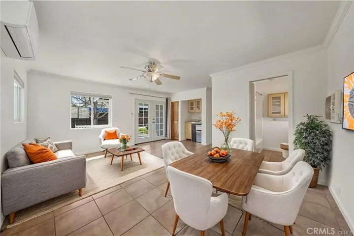 Living/Dining Area - Virtual Stage