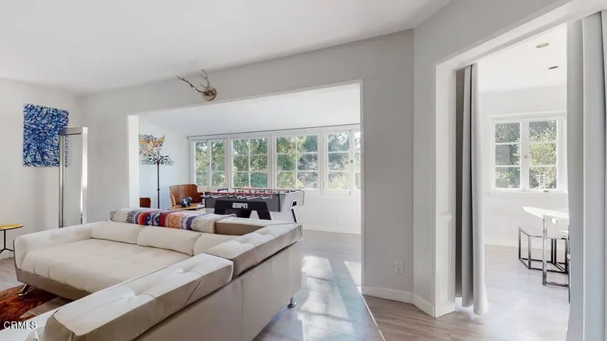 101 S Rockingham Ave-11