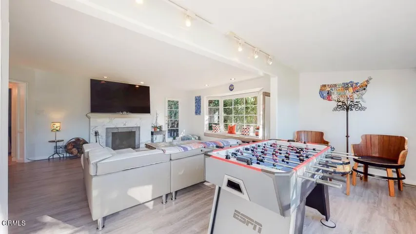101 S Rockingham Ave-15