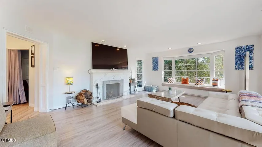 101 S Rockingham Ave-12