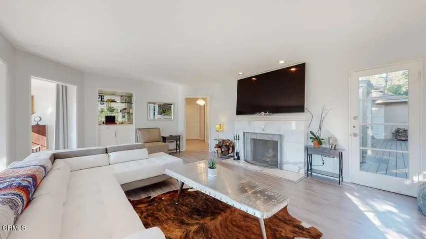 101 S Rockingham Ave-13