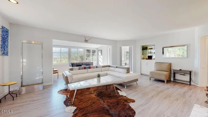 101 S Rockingham Ave-14