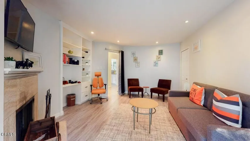 101 S Rockingham Ave-27