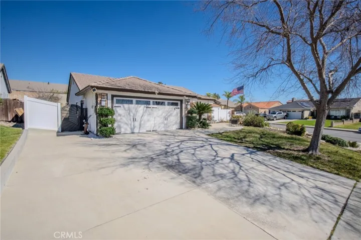 2786 Plaza Serena, Rialto, California 92377