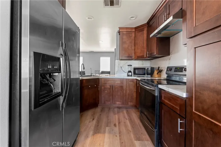 32882 Pepper, Lake Elsinore, California 92530