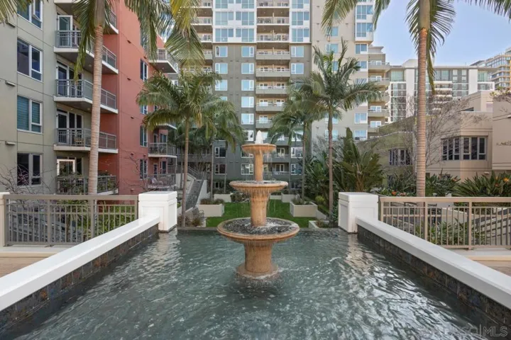 300 W Beech St 1305, San Diego, California 92101