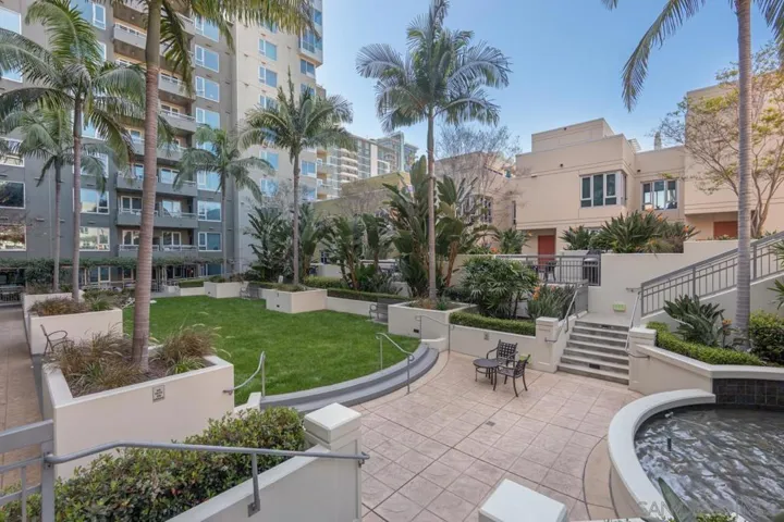 300 W Beech St 1305, San Diego, California 92101