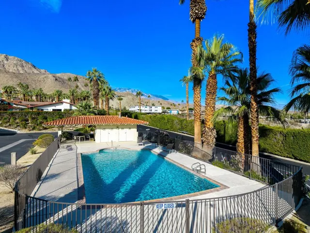 Pool for 6 homes