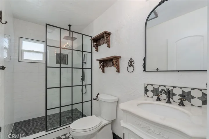 119 E 75th St, Los Angeles, California 90003