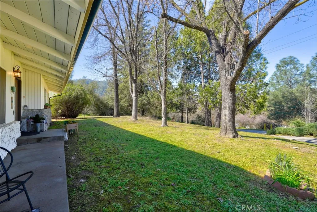 45430 Lauri, Oakhurst, California 93644 — photo 4