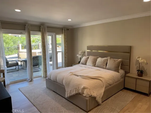 10565 Lubao, Chatsworth, California 91311