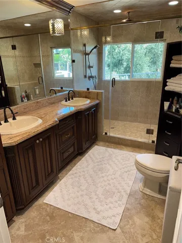 10565 Lubao, Chatsworth, California 91311