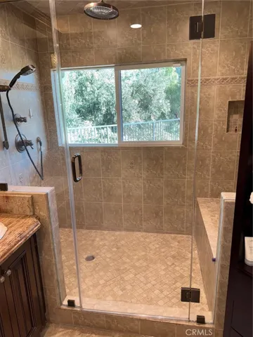 10565 Lubao, Chatsworth, California 91311