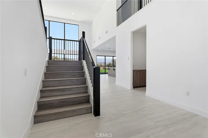 22801 Seaqua Circle, Chatsworth, California 91311