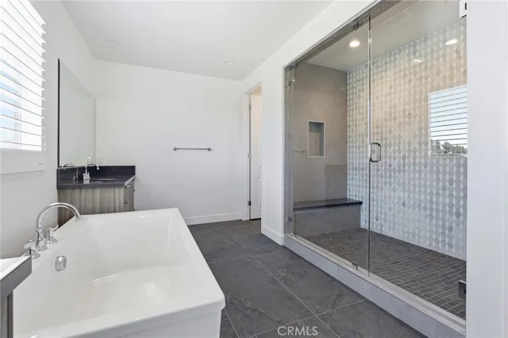 22801 Seaqua Circle, Chatsworth, California 91311