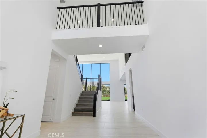 22801 Seaqua Circle, Chatsworth, California 91311
