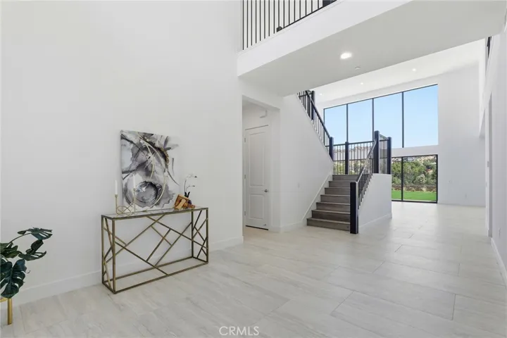 22801 Seaqua Circle, Chatsworth, California 91311