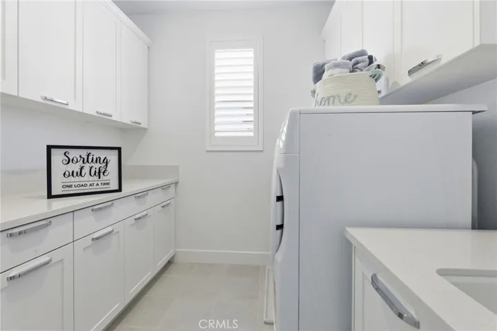 22801 Seaqua Circle, Chatsworth, California 91311