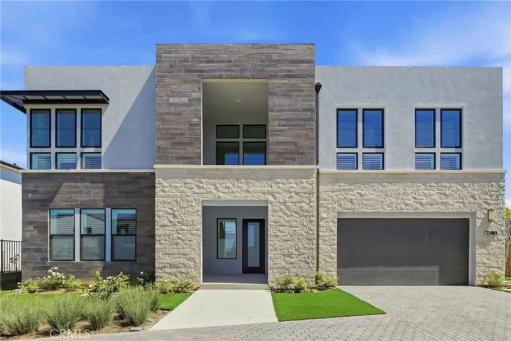 22801 Seaqua Circle, Chatsworth, California 91311
