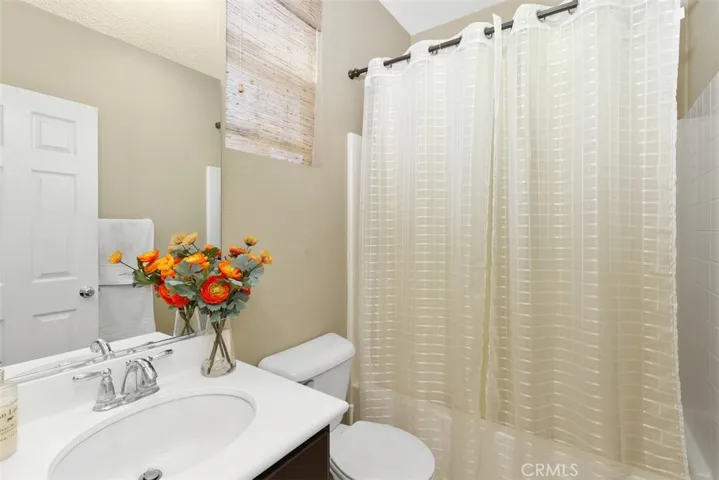 main floor bedroom ensuite bathroom